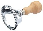 KitchenCraft World of Flavours Italian Large Round Ravioli Cutter